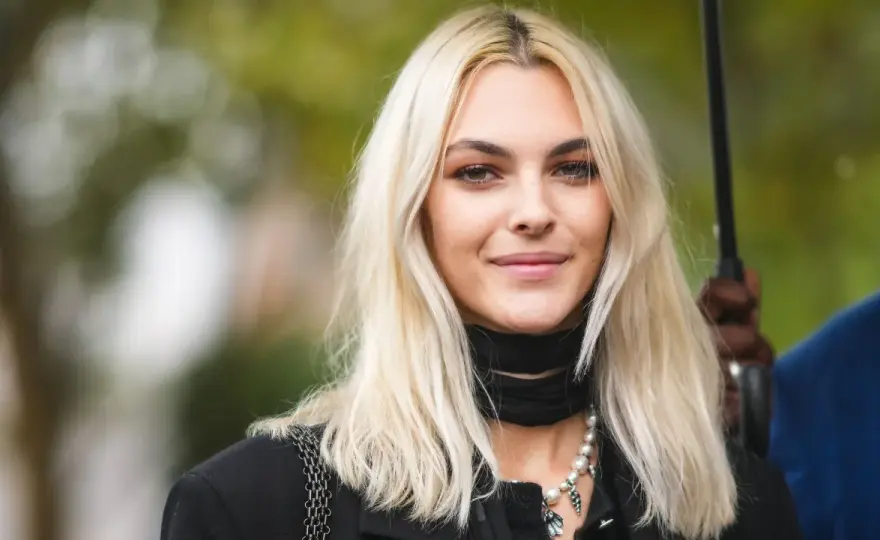 Qué color de pelo te favorece según tu piel y tus ojos