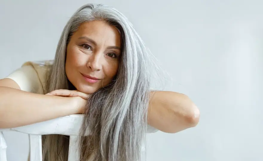 Canas amarillas - cómo recuperar un tono gris luminoso