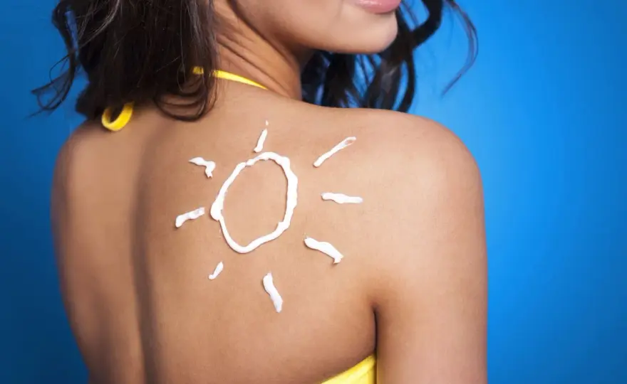 Cómo mantener el bronceado sin dañar la piel