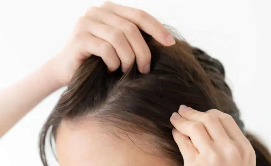 Remedios caseros para fortalecer el pelo fino sin apelmazarlo